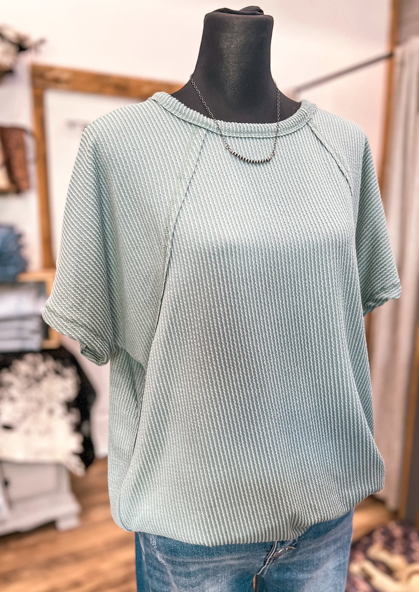 The Willa Ribbed Tee *Sage