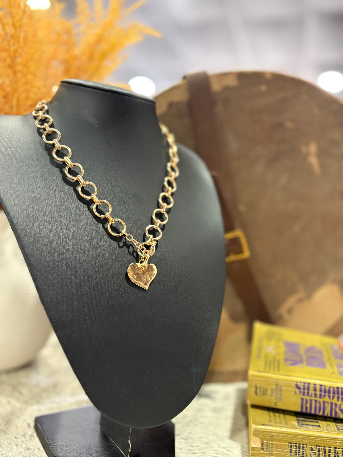 Notable Hammered Heart Front Toggle Necklace *Gold