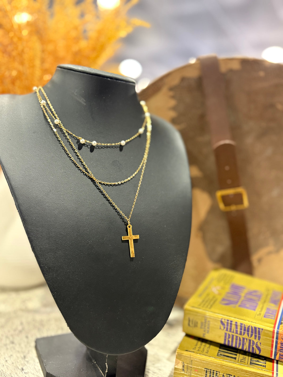 Cross Necklace Pearl and Gold