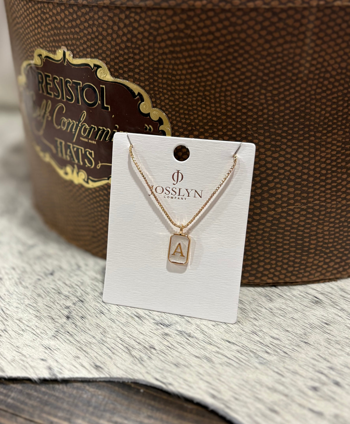Initial Charm Necklace *Gold/A