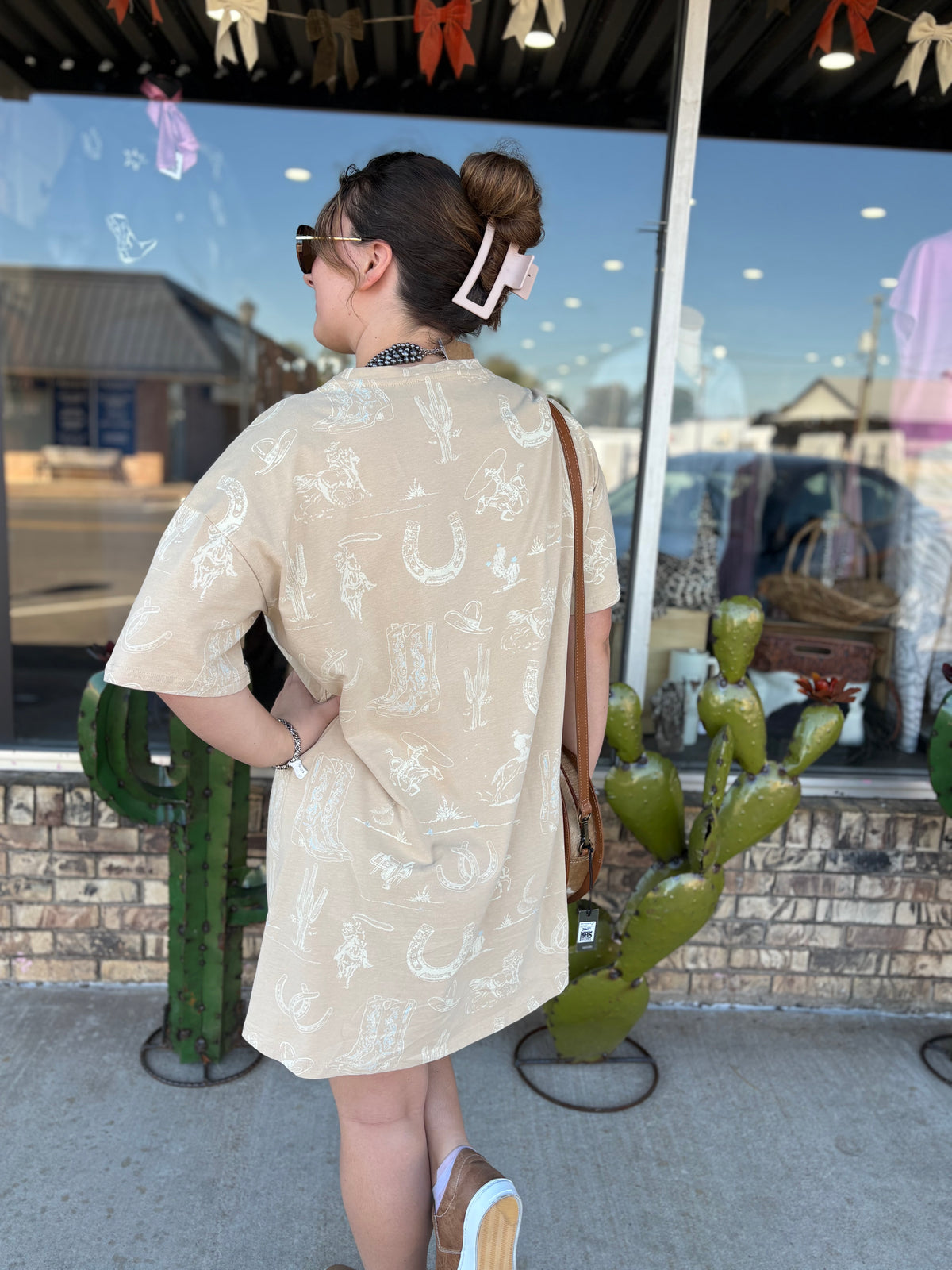The Izzy T-Shirt Dress *Taupe