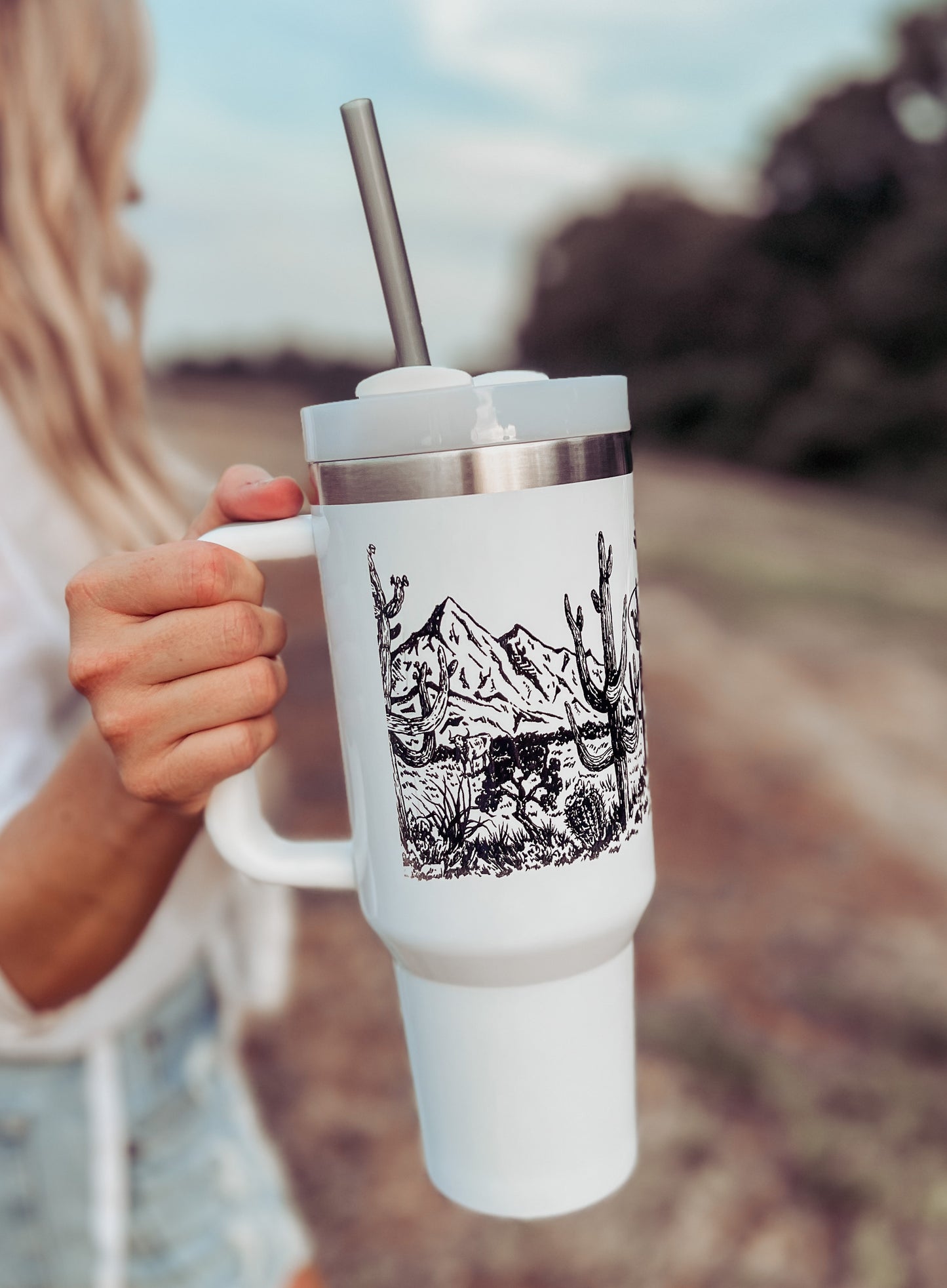 Blu’s Lucky Lasso 40oz Mega Tumbler