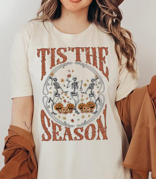 Tis’ The Season Graphic Tee