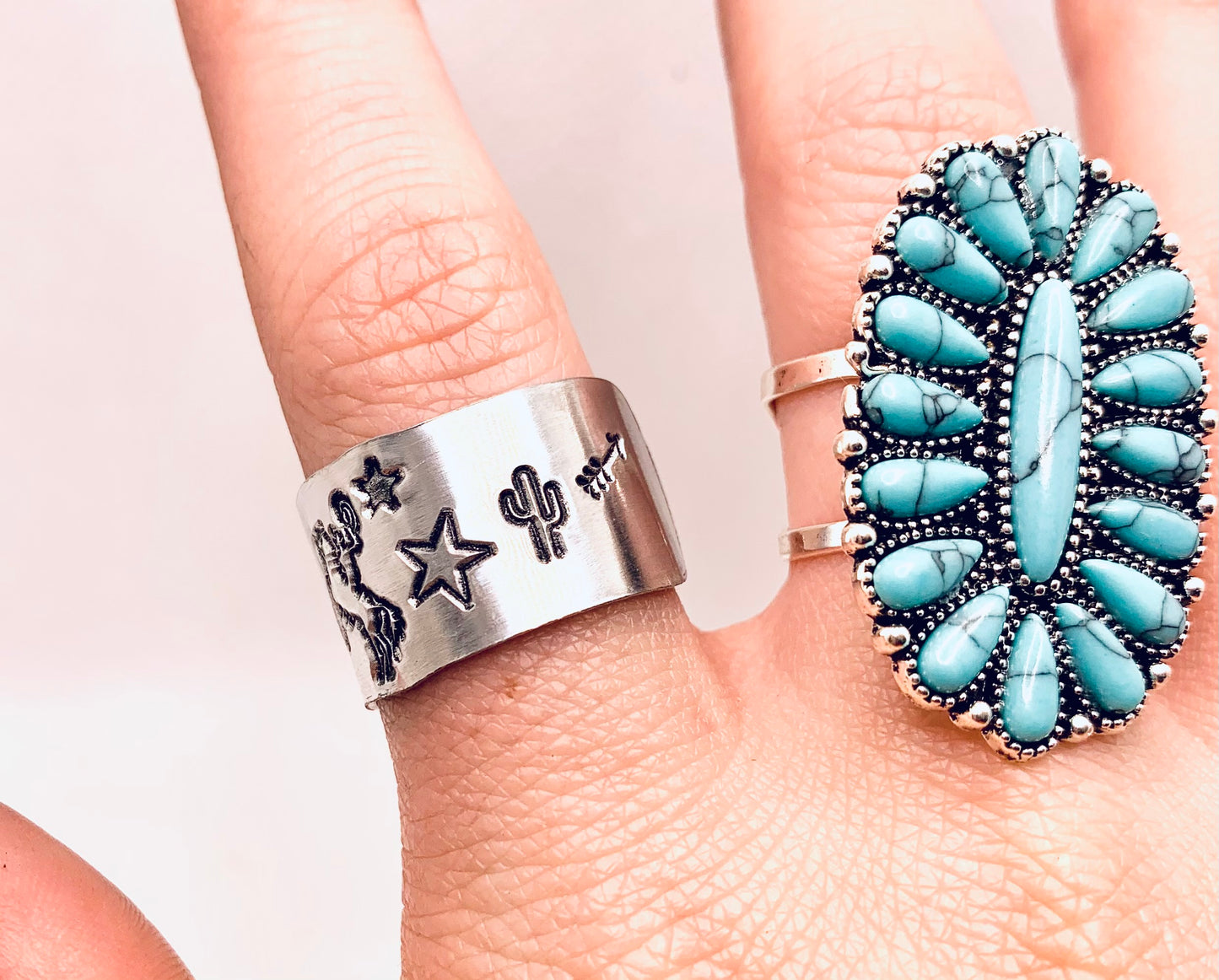 Bronc Chaos Wide Ring