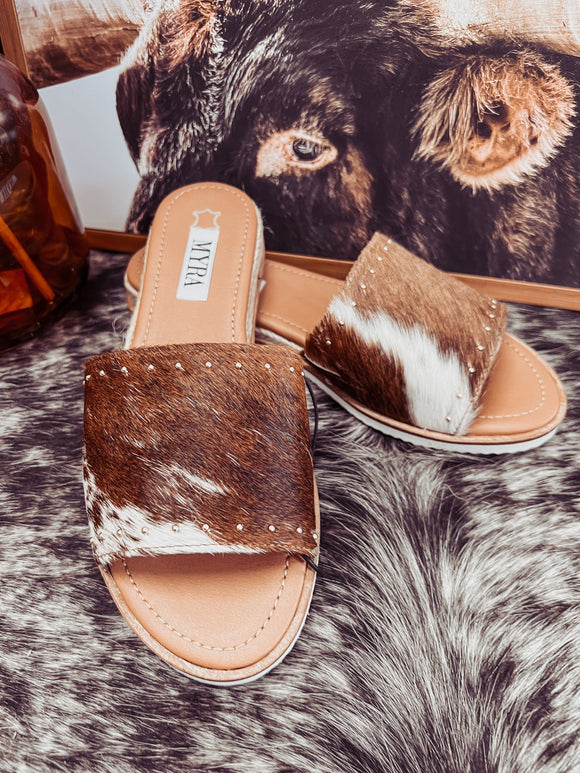 Ucleon Cowhide Sandal