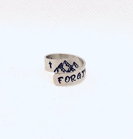 Forgiven Twist Ring