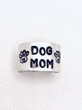 Dog Mom 🐾 Wide Ring